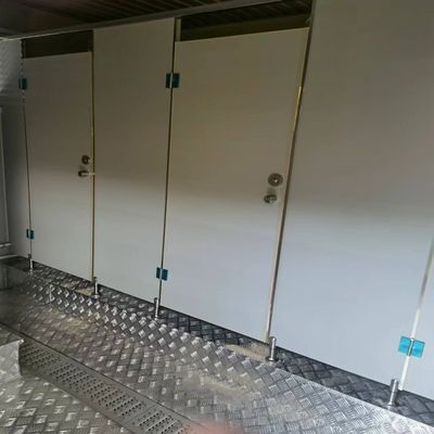 Portatif WC Toilette Porte de sécurité utilisée mobile Temporaire Toilettes mobiles avec accessoires Préfabriqué