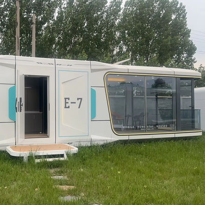 Container modulaire écologique maison avantage de la plaque d'aluminium personnalisée Capsule de mur maison pour l'hôtel en plein air