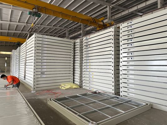 Maison modulaire préfabriquée de 20 pieds Maison de conteneur de restaurant Assemblage facile Démontage rapide Conception contemporaine depuis 20 ans