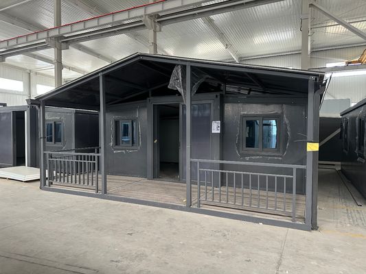 Maison de 40 pieds moderne personnalisée en acier galvanisé cadre de conteneur extensible maison avec fenêtre en aluminium et panneau sandwich