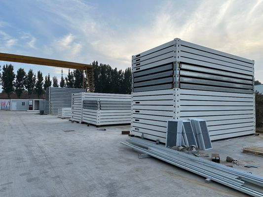 Maison de conteneurs de 20 pieds Container fabriqué Maison minuscule Container à paquet plat pour salle portable à l'extérieur