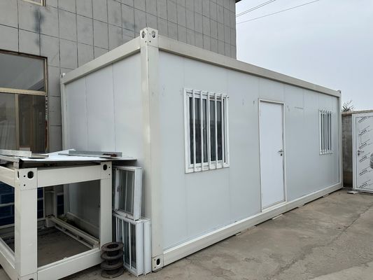 Maison de conteneurs de 20 pieds Container fabriqué Maison minuscule Container à paquet plat pour salle portable à l'extérieur