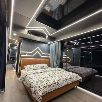 Maison préfabriquée haut de gamme à l'extérieur Installation facile Mini-espace de vie Capsule Maison pour hôtel multifonction