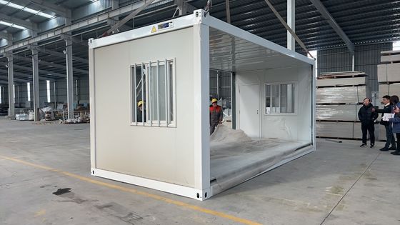 Porte de sécurité 20ft 40ft Installation rapide préfabriquée pliable petite maison mobile zigzag pliable maison de conteneur pour dortoir temporaire
