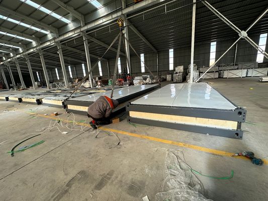 Maison de conteneurs modulaires modernes et préfabriquées pour 20 pieds / 40 pieds