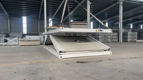 Mise à niveau Construire rapidement 20ft 30ft 40ft personnalisé modulaire imperméable à l'eau verre laine panneau sandwich porte-conteneur pliable maison avec 1