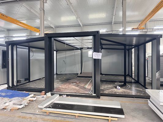 Maison de conteneurs miniature préfabriquée élargie maison pliante 20ft 40ft couleur personnalisée
