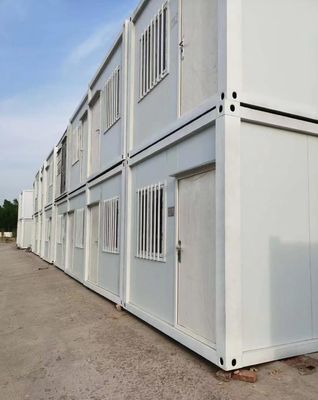 Construisez rapidement une maison de conteneurs isolés personnalisation professionnelle et conception moderne pour une maison de plat personnalisable