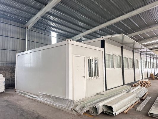 Customized Quick Installation Flat Pack Modular Home with High Wind Rating and 15-30 Years Service Life dans plusieurs couleurs