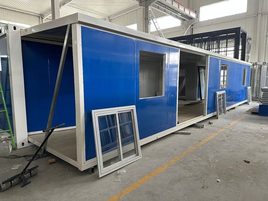 Personnalisation professionnelle Aménagement à plat résistant aux ouragans maisons en conteneurs préfabriquées avec 15-30 ans de durée de vie