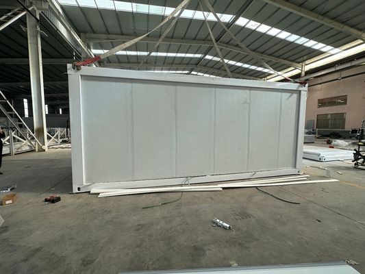 Panneau sandwich à faible entretien 20 40 pieds imperméable modulaire préfabriqué cadre en acier pliable maison de conteneur pour atelier