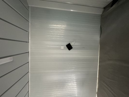 Facile d'assemblage panneau sandwich pliable kiosque expédition porte-conteneurs en acier pliable maison avec toit supérieur étanche à l'eau