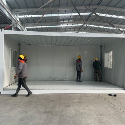 Édifice intelligent pliable maison de conteneurs préfabriqués facile à installer panneau sandwich abri amovible pour la commodité
