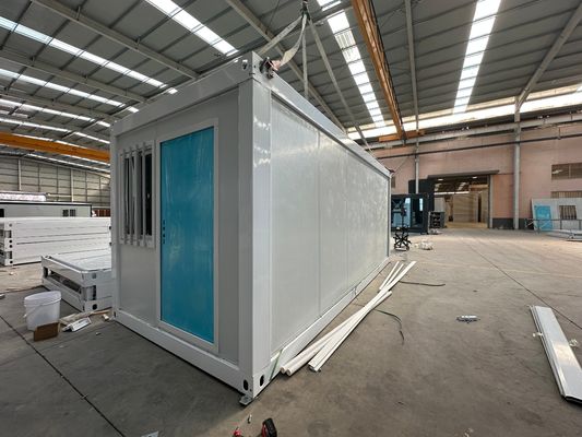 Chambres modulaires résistantes à l'eau, au feu et aux chocs, pliables, flexibles, en conteneurs, avec conception flexible