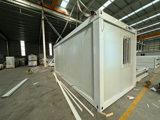 Maison de conteneurs pliables multifonctionnelle de 20 pieds fenêtre en aluminium portable et résistante à l'humidité pour chambre à l'extérieur