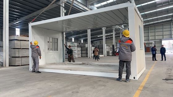 Panneau sandwich en acier multi-fonction isolé maison de conteneurs pliable préfabriqué maison de conteneurs pliants préfabriqués