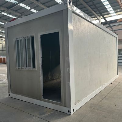 Maison de conteneurs à panneau sandwich personnalisé de 20 pieds / 40 pieds avec style chaud et compétitif par PTH