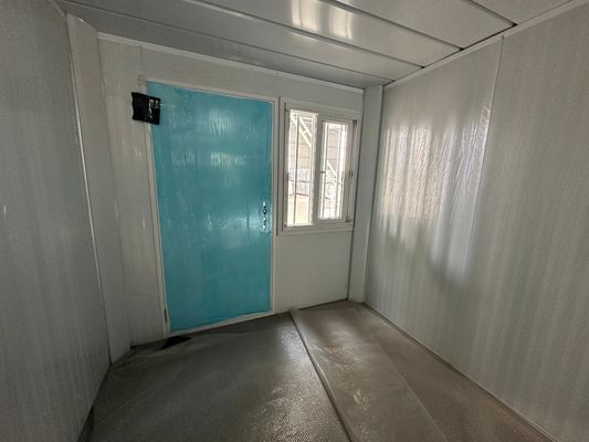 Des maisons en conteneurs pliables préfabriquées avec un style moderne et 70% de gain de temps de construction