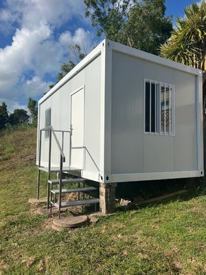 Kiosque facile à assembler Modulaire des maisons de conteneurs amovibles avec épaisseur standard
