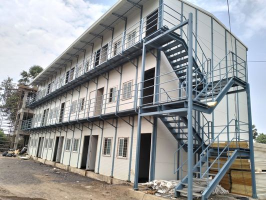 Maison préfabriquée pour serres à 4 chambres