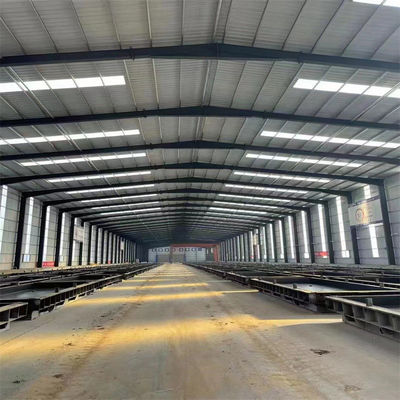 Facile à installer entrepôt métallique de structure préfabriquée en acier avec acier léger Q345 Q235 service de cadre principal et de coupe