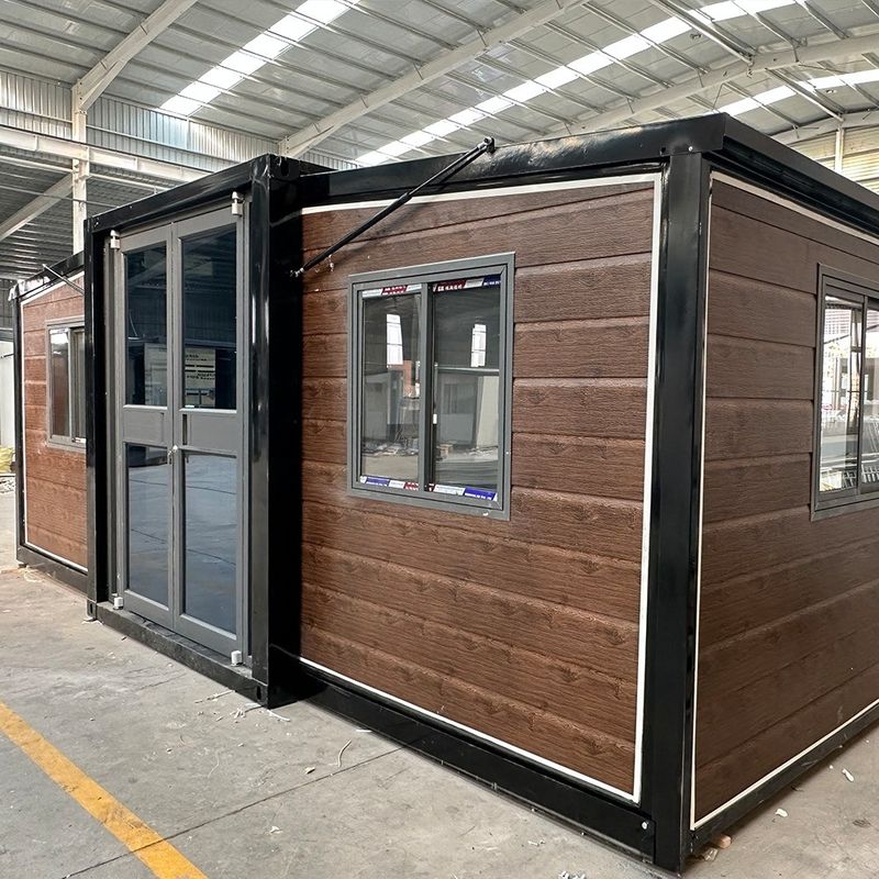 Container de maison en acier léger préfabriqué maison flexible assemblée 40 pieds expandable villa pour dans l'hôtel