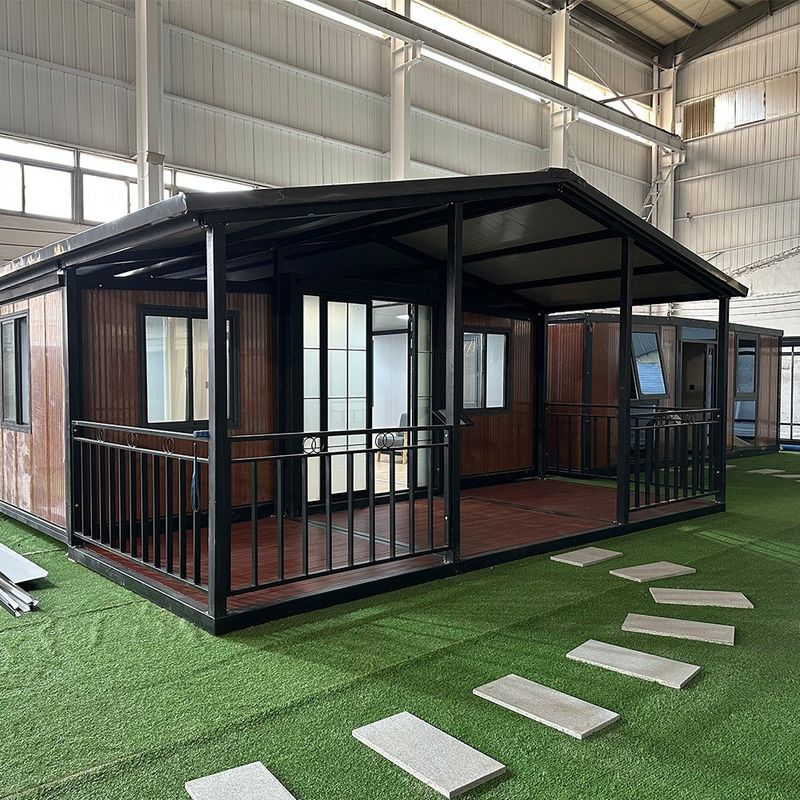 15 à 30 ans de durée de vie Couleur personnalisée Facile à installer Container en expansion Maison isolée cadre préfabriqué Maison mobile minuscule